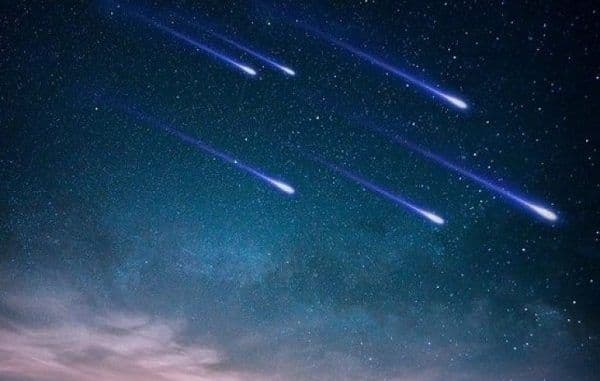 fenomena_langit_november_2025_hujan_meteor_hingga_supermoon