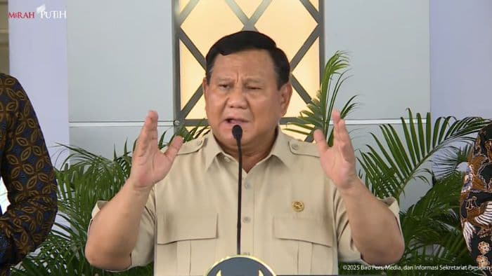 prabowo_tegaskan_tak_takut_jokowi_saya_hopeng_sama_beliau_kok_takut