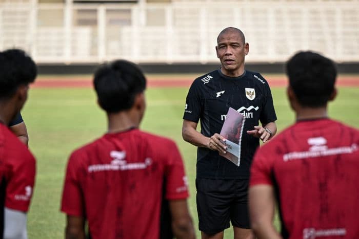 timnas_u17_indonesia_akan_hadapi_zambia_nova_arianto_momen_uji_kemampuan_garuda_muda_di_level_dunia