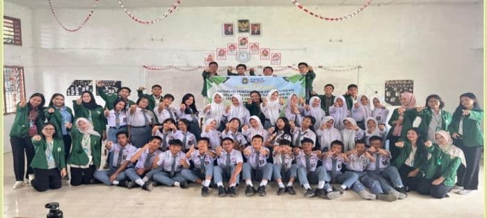 cegah_perundungan_mahasiswa_usu_sosialisasikan_sekolah_ramah_di_sman_15_medan