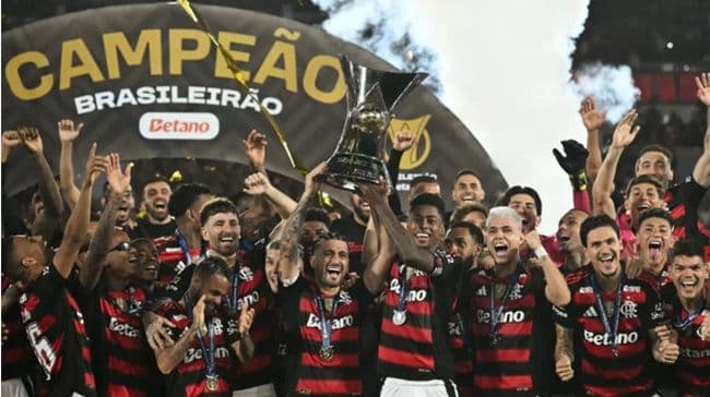 flamengo_juara_serie_a_brasil_usai_menaklukkan_copa_libertadores_2025_musim_paling_mengguncang_abad_ini