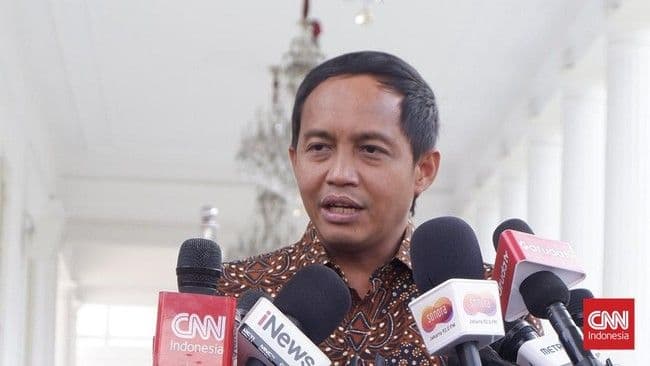 menhut_12_perusahaan_diduga_terlibat_pemicu_bencana_banjir_di_sumut_