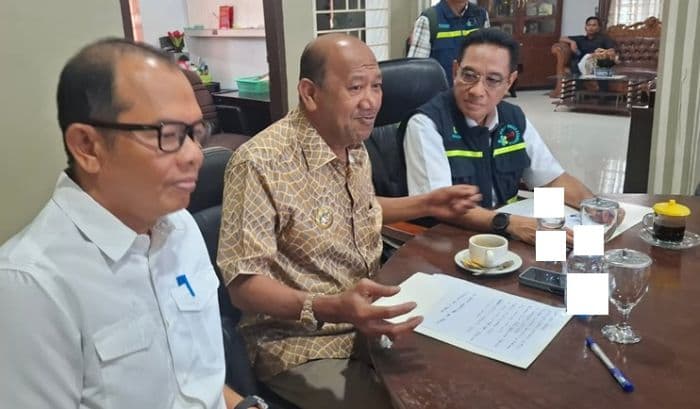 wamenkes_tinjau_kerusakan_fasilitas_kesehatan_di_langkat_akibat_banjir