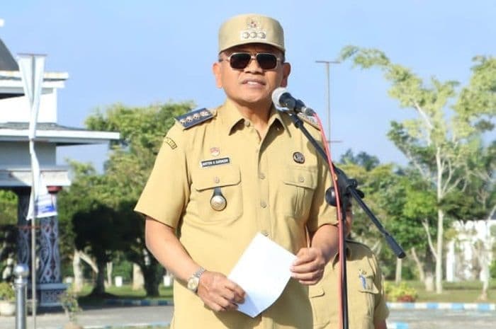 asn_pemkab_simalungun_kembali_beraktivitas_bupati_tekankan_disiplin_dan_pelayanan_publik