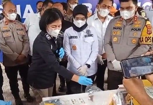 uji_lab_polda_sumut_ekstasi_yang_dimodifikasi_jadi_favorit