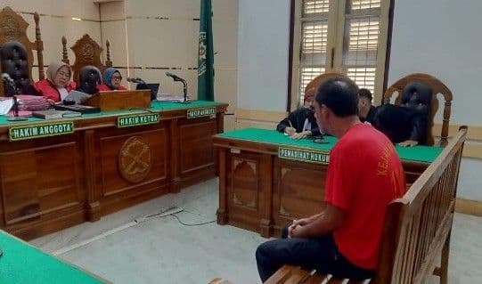 tinggal_di_indonesia_pakai_ktp_ilegal_warga_india_divonis_25_tahun_bui_di_pn_medan