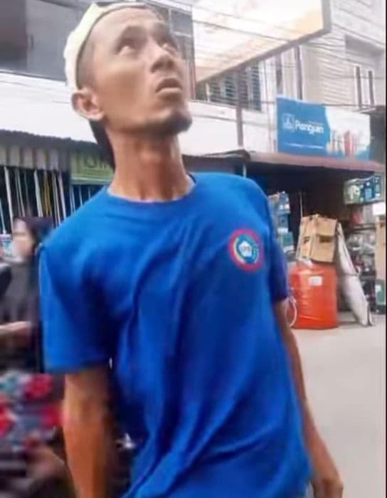 viral_premanisme_di_batang_kuis_pekerja_botot_dipalak_pria_berkaos_spsi