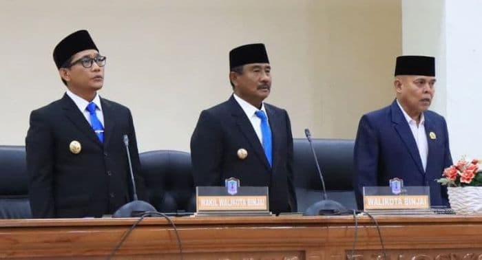 amir_hamzah_dan_hasanul_jihadi_paparkan_visi_binjai_maju_di_dprd