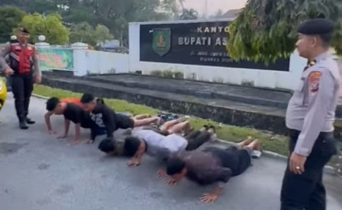 konvoi_bawa_petasan_rakitan_remaja_di_kisaran_dihukum_pushup