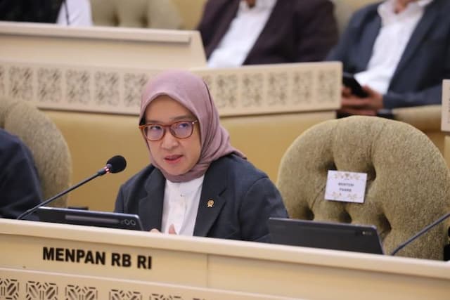 pemerintah_tunda_pengangkatan_calon_asn_2024