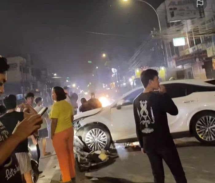kecelakaan_di_simpang_aksara_medan_pasutri_luka_parah