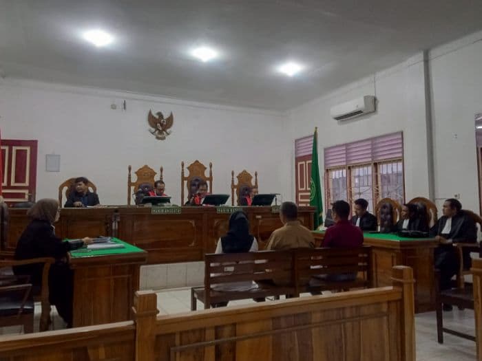 korupsi_dana_bos_kejari_belawan_tuntut_eks_kepala_sman_16_medan_empat_tahun_penjara