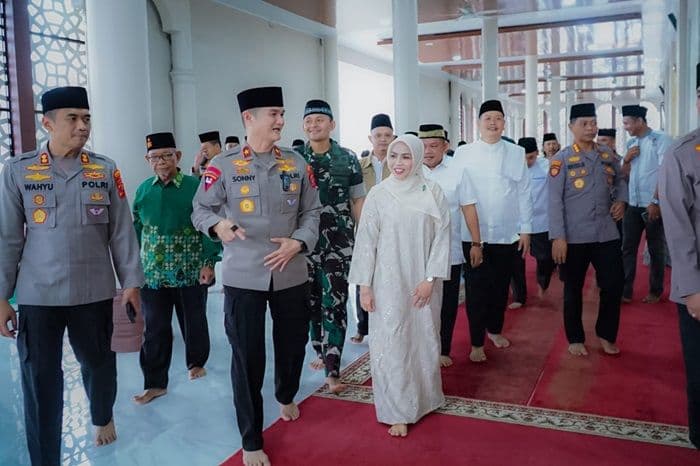 safari_ramadan_labuhanbatu_dimulai_bupati_maya_hasmita_dan_wakapolda_sumut_ajak_warga_jaga_kondusivitas
