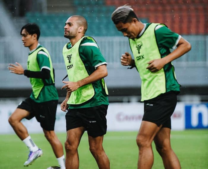 lakoni_dua_laga_sekaligus_di_pakansari_psms_bawa_25_pemain