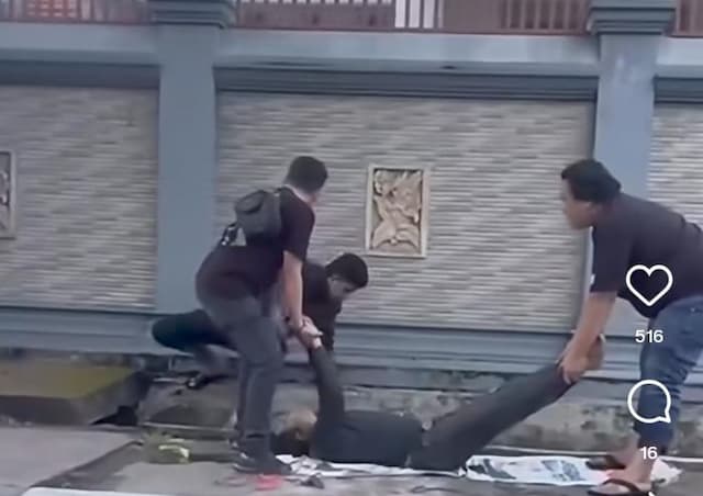 mayat_pria_ditemukan_di_jalan_amir_hamzah_medan_begini_penjelasan_polisi