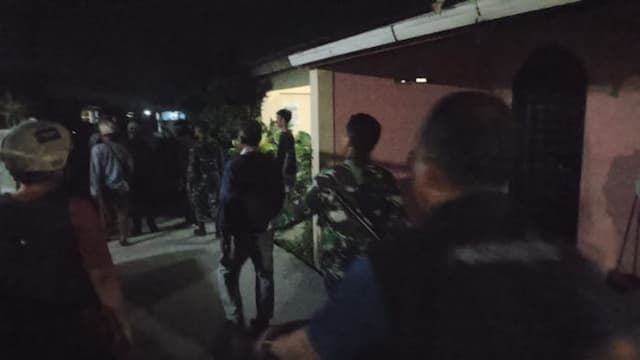 operasi_gabungan_tnipolri_di_belawan_empat_remaja_diamankan_