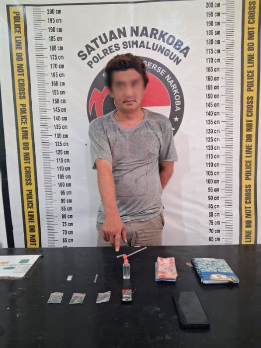 pengedar_di_simalungun_ditangkap_buku_catatan_transaksi_sabu_ditemukan