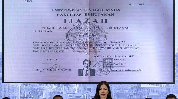 jokowi_tanggapi_datar_gugatan_ijazah_kuasa_hukum_hormati_proses_hukum