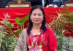 pergantian_kepala_bgn_dinilai_belum_cukup_dameria_pangaribuan_minta_program_mbg_dievaluasi
