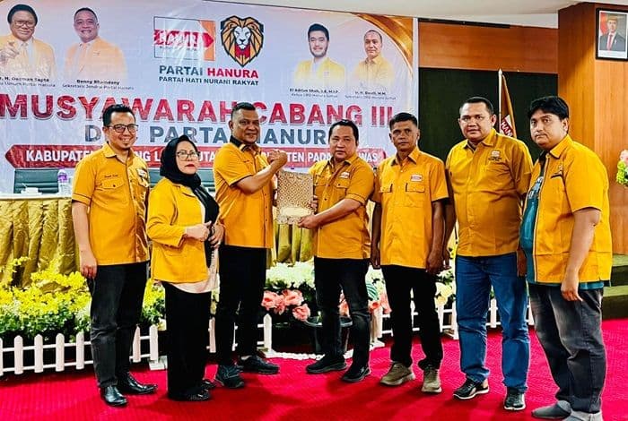 terpilih_aklamasi_safran_edi_siap_kembalikan_kejayaan_hanura_di_paluta_dan_bidik_4_kursi