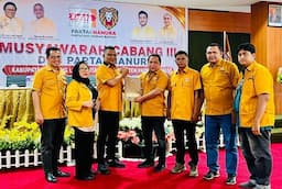 terpilih_aklamasi_safran_edi_siap_kembalikan_kejayaan_hanura_di_paluta_dan_bidik_4_kursi