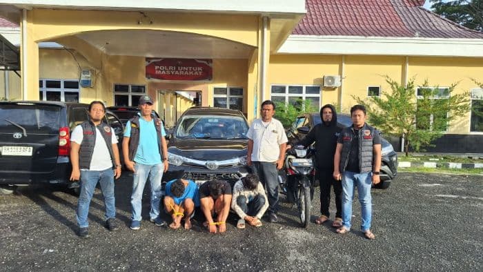 tiga_pelaku_curanmor_ditangkap_polres_simalungun_di_karang_sari