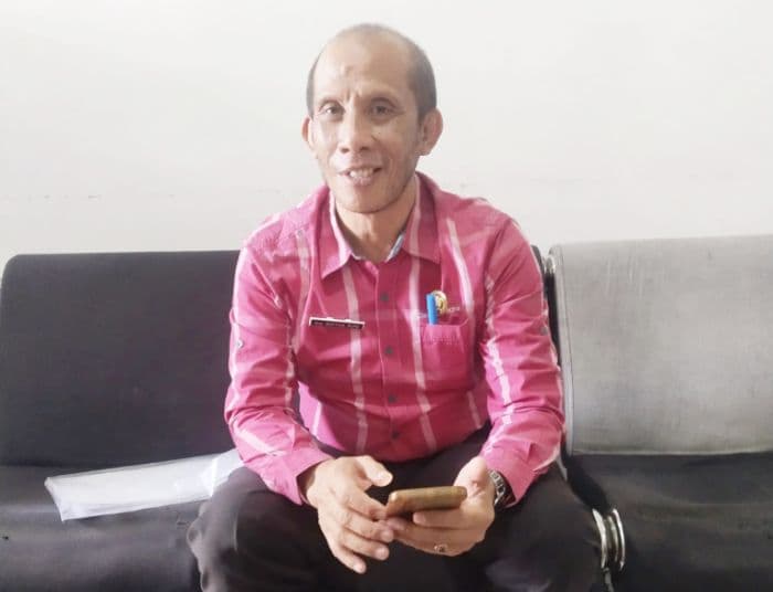 isu_pungli_seragam_rp825_ribu_di_smpn_1_binjai_ini_kata_kepsek