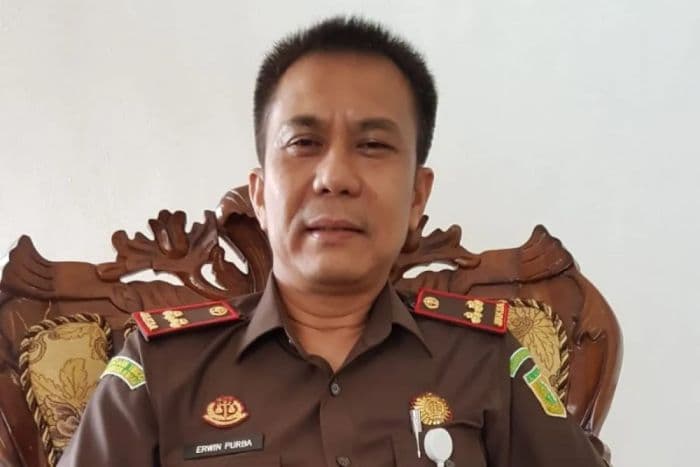 jabat_kajari_pematangsiantar_erwin_purba_diharap_tuntaskan_kasus_gedung_balei_merah_putih_hingga_ke_akarnya