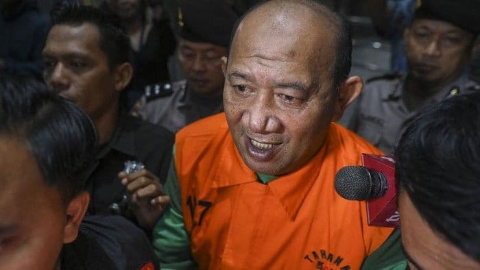kpk_temukan_55_kg_logam_platinum_saat_ott_bupati_langkat_syah_afandin