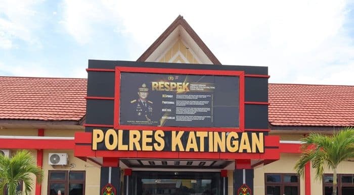 tiga_polisi_gugur_saat_gerebek_bandar_narkoba_ini_fakta_lengkap_tragedi_yang_bikin_polres_katingan_jadi_sorotan_nasional
