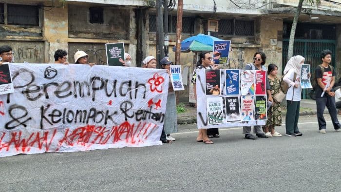womens_march_medan_turun_ke_jalan_suarakan_perlawanan_kemuskinan_