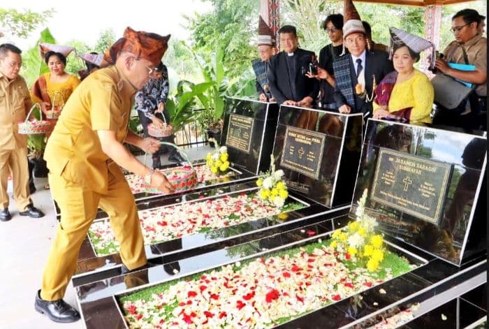 bupati_simalungun_usul_sejarah_dr_djasamen_saragih_diajarkan_di_sekolah