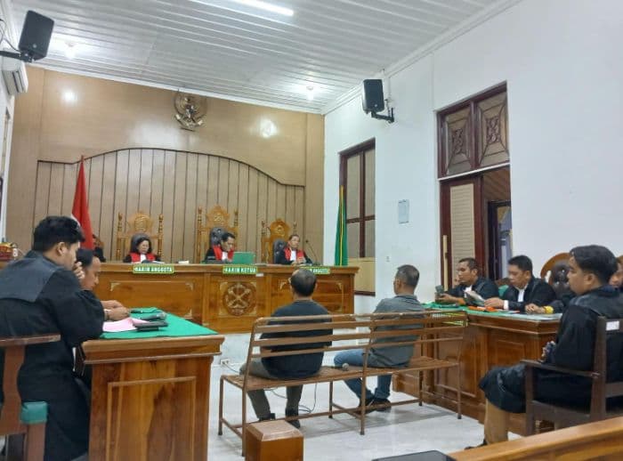kadinkes_batu_bara_didakwa_korupsi_dana_btt_rp115_miliar_di_pn_medan
