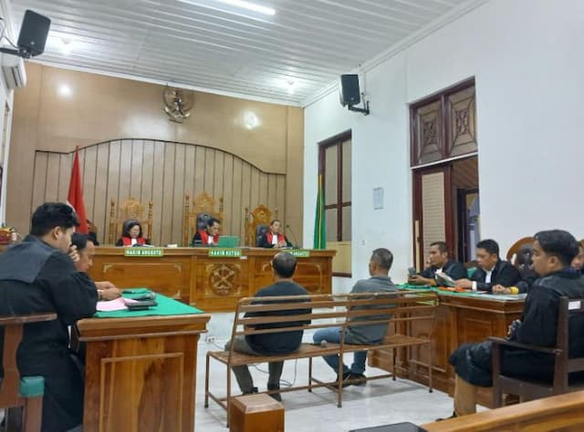 kadinkes_batu_bara_didakwa_korupsi_dana_btt_rp115_miliar_di_pn_medan