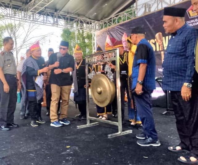 30_peserta_dari_lima_daerah_adu_cipta_lagu_pakpak