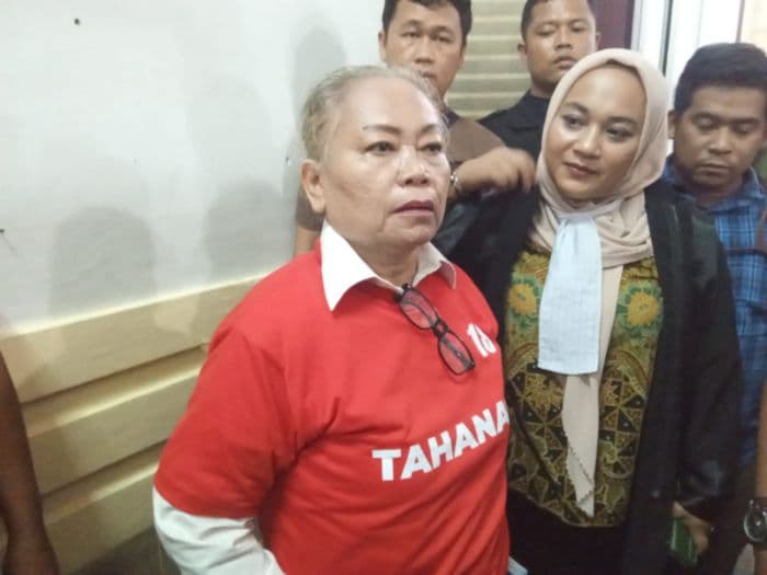 kasus_pembunuhan_suami_hukuman_notaris_tiromsi_diperberat_jadi_20_tahun_penjara