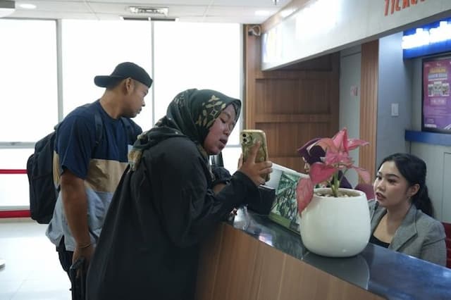amankan_objek_vital_kai_sumut_beri_diskon_tiket_50_persen_untuk_prajurit_tni_aktif_