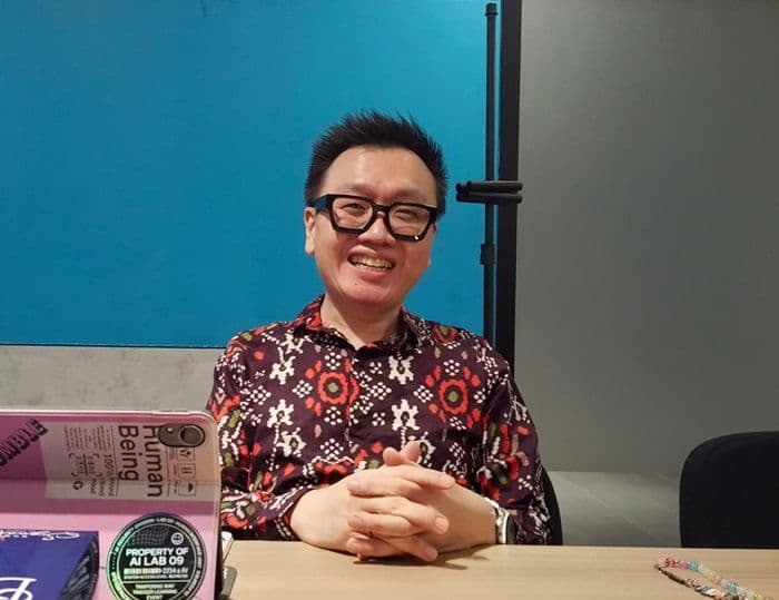 kunci_jadi_guru_besar_di_usia_muda_vice_rector_binus_mulai_meneliti_sedini_mungkin_