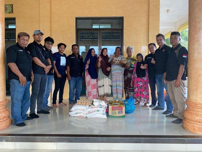 forwakum_sergai_salurkan_bantuan_sembako_untuk_pengungsi_banjir_tanjung_beringin