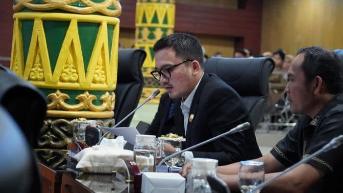 anggota_dprd_deli_serdang_kecam_dugaan_perbuatan_cabul_pengasuh_pondok_tahfidz_di_sei_mencirim_