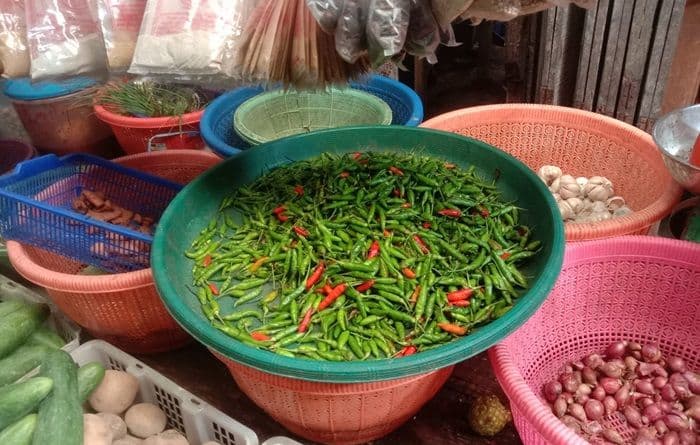harga_cabai_rawit_di_toba_masih_tinggi_ini_daftar_lengkap_harga_sembako_2026