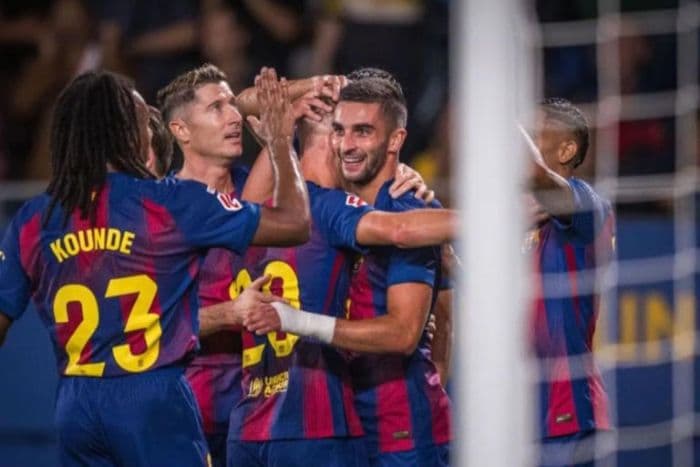 klasemen_liga_spanyol_barcelona_puncak_real_madrid_posisi_kedua