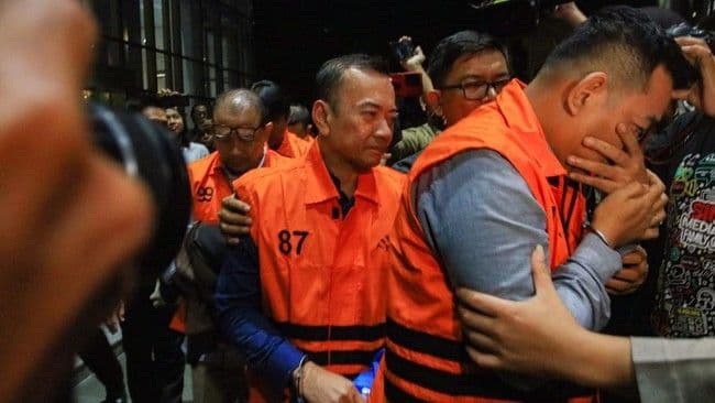 kpk_dugaan_pejabat_bea_cukai_terima_rp7_miliar_per_bulan_untuk_loloskan_barang_kw