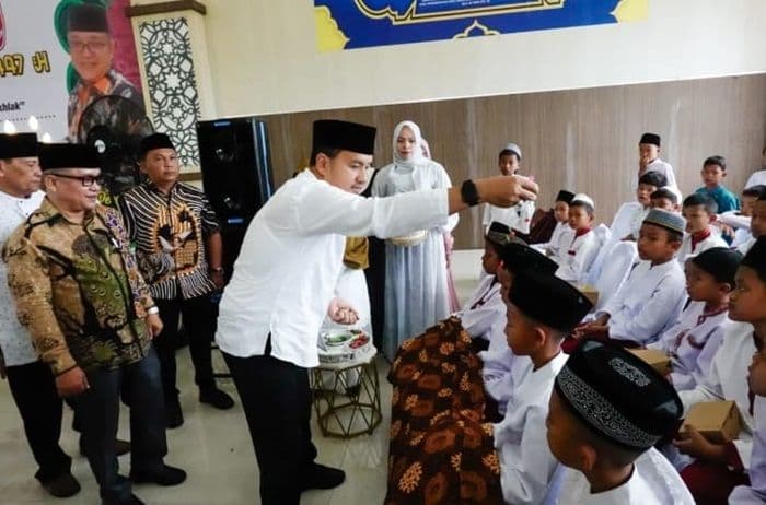 peringatan_isra_mikraj_di_tebing_tinggi_wali_kota_tekankan_etika_adab_dan_budaya_kepada_guru