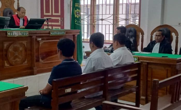 tujuh_terdakwa_korupsi_renovasi_puskesmas_di_labuhanbatu_divonis_13_bulan_penjara_