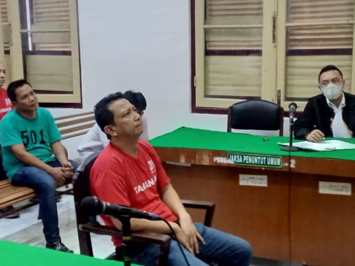 kasus_pabrik_ekstasi_rumahan_warga_medan_selamat_dari_hukuman_mati_