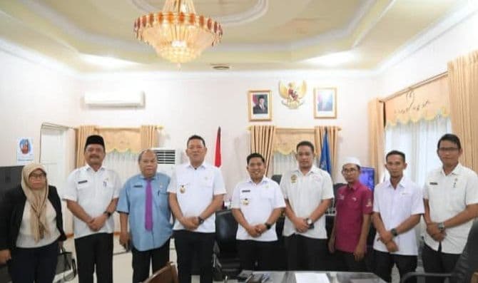 pemko_sibolga_dan_bps_bahas_basis_data_tunggal_mekanisme_bansos