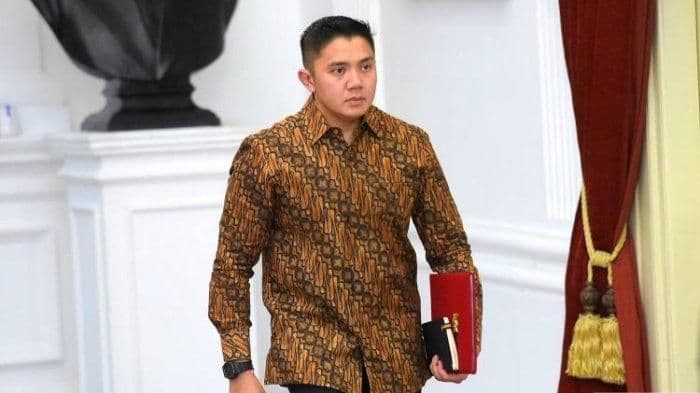 seskab_teddy_indra_wijaya_naik_pangkat_jadi_letkol