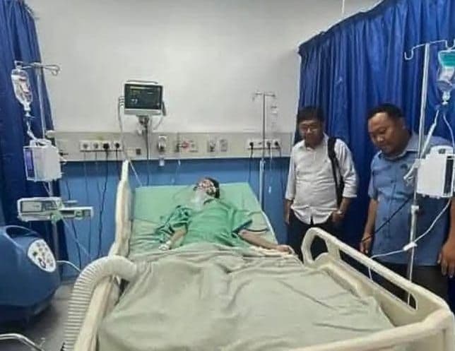 lansia_diduga_ditinggalkan_keluarga_di_rs_grand_med_lubuk_pakam_kini_kritis_di_icu