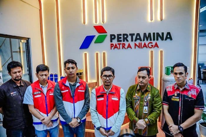 pemko_medan_imbau_warga_tak_panic_buying_soal_stok_bbm
